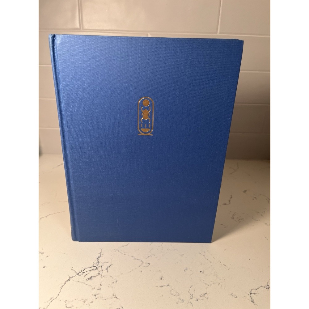 King Tut Coffee Table Book Pharaoh Tutankhamen 1st Edition Vintage Blue Egypt